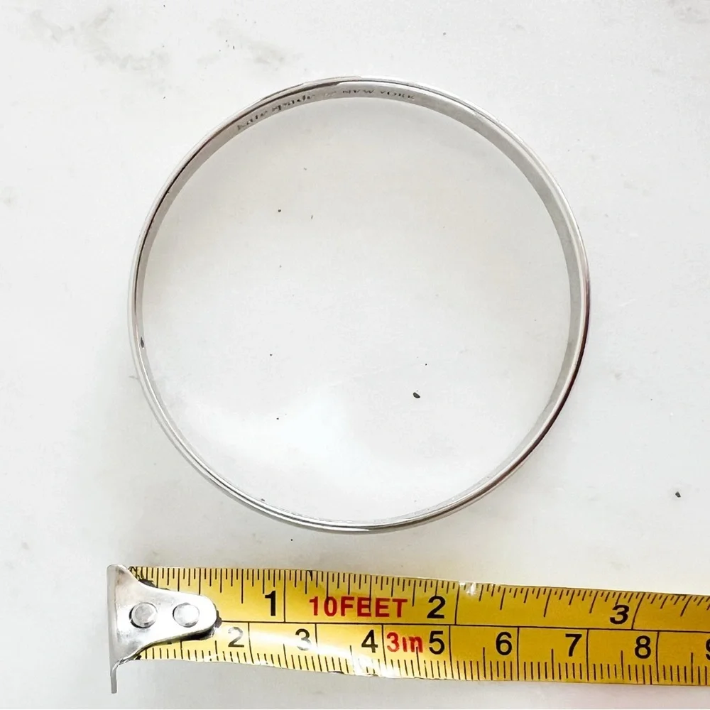 Kate Spade:New York Elegant and simple Silver Bangle engraved Bracelet - Picture 3 of 3
